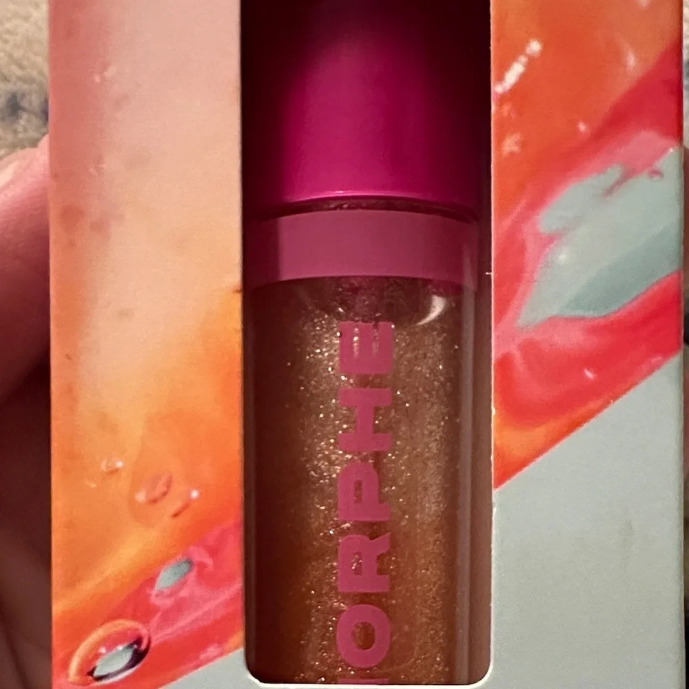 Morphe vibrant lip